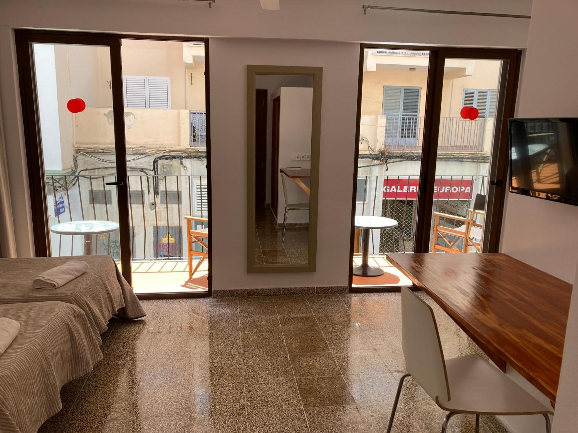 איביזה העיר Hostal Las Nieves מראה חיצוני תמונה