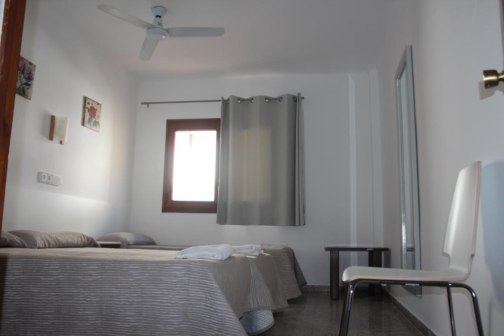 איביזה העיר Hostal Las Nieves מראה חיצוני תמונה