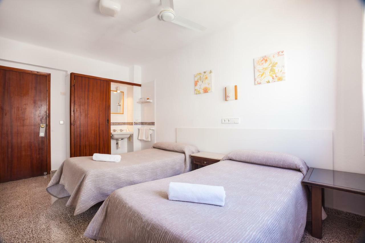 איביזה העיר Hostal Las Nieves מראה חיצוני תמונה